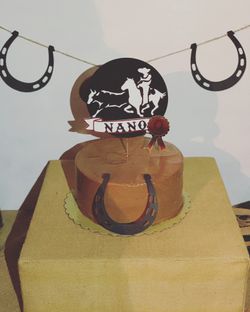 Coliadura theme cake topper