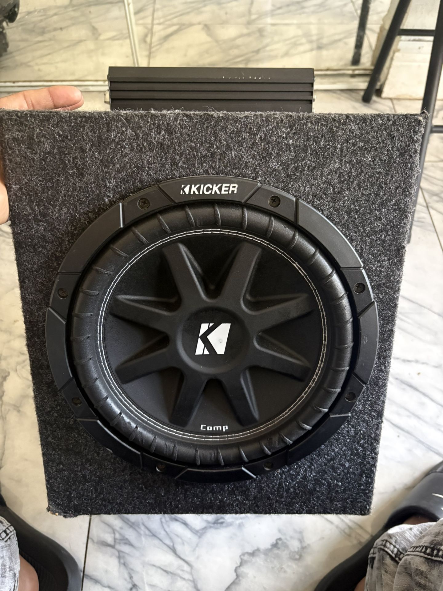 kicker subwoofers