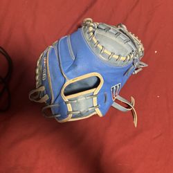 A2000 Catchers Mit 33in, Autism Speaks Model