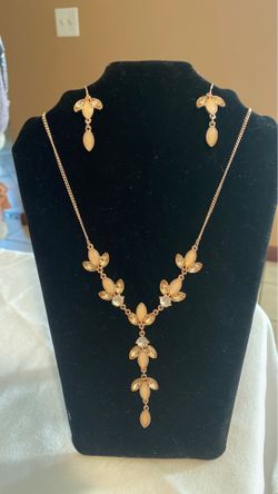 Necklace and earrings