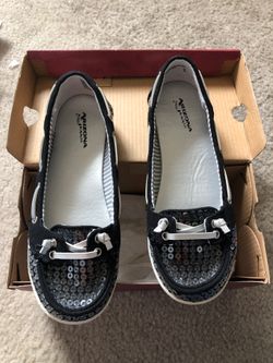 Girls slip on shoes brand new size 1 $10