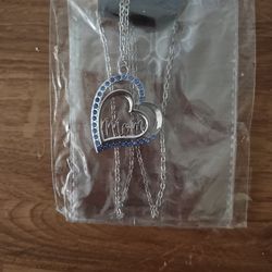 Heart MOM Necklace 