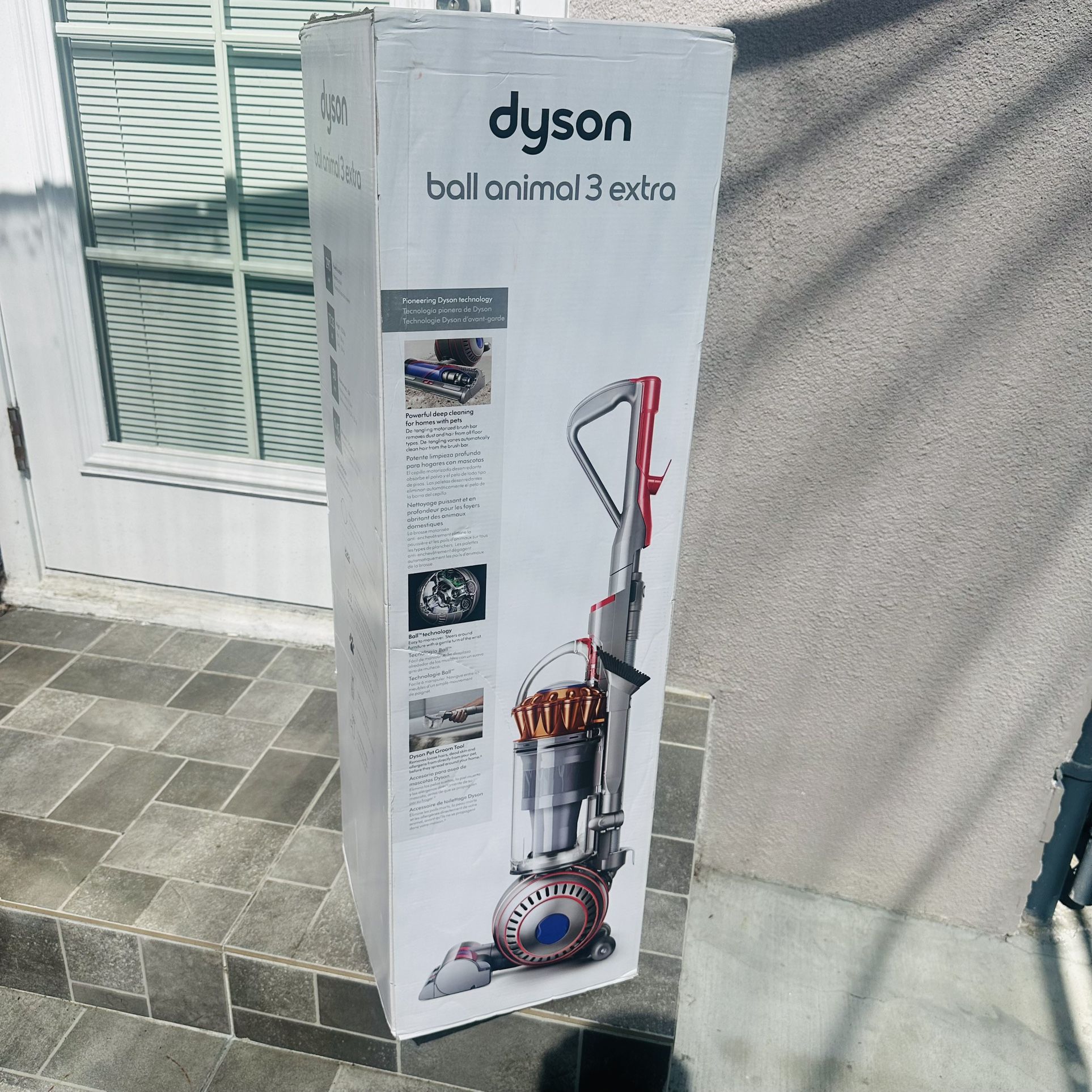 Dyson Ball Animal 3 Extra Upright Vacuum Cleaner 