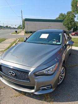 2015 Infiniti Q50