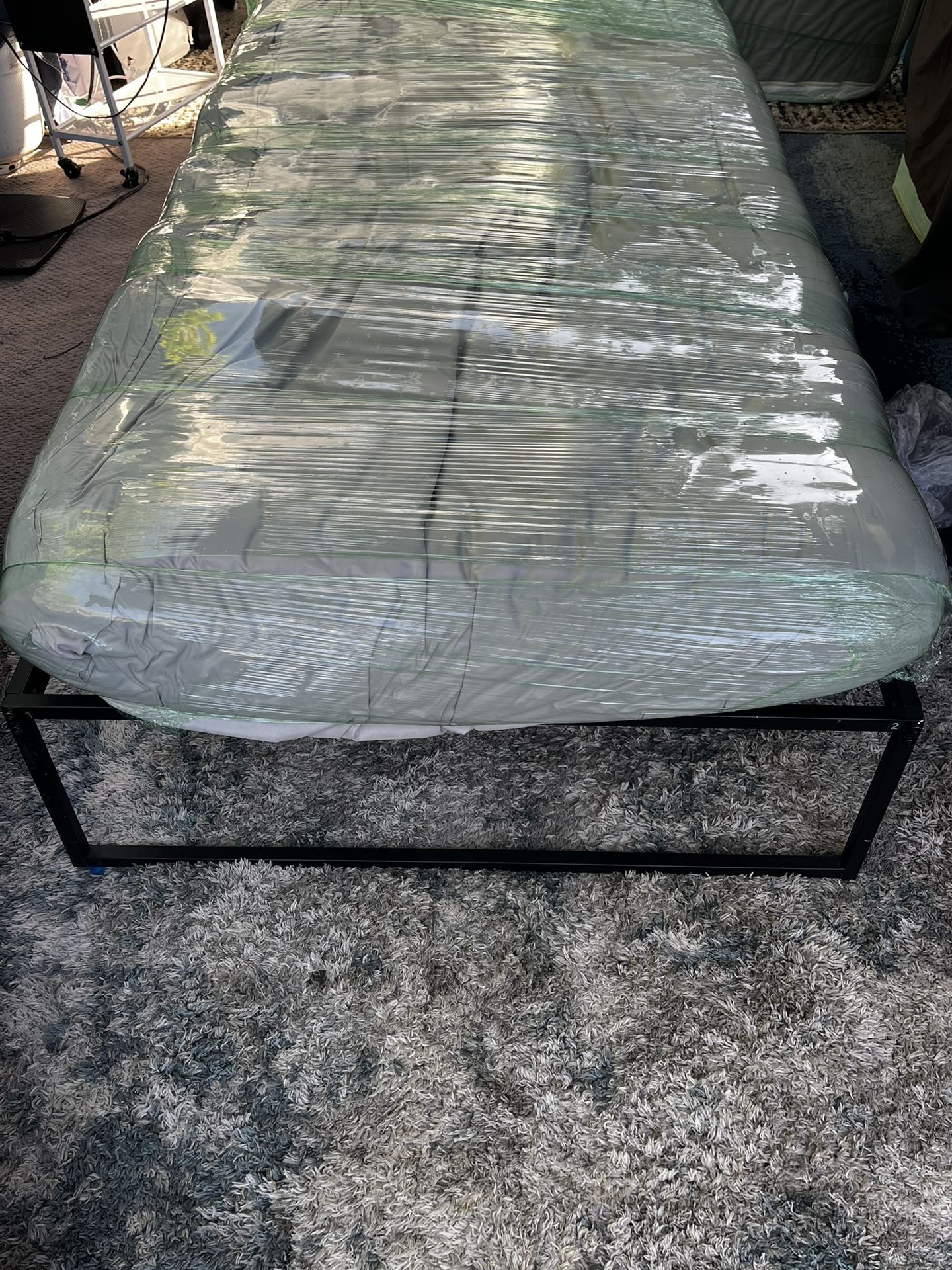 Single Person Bed