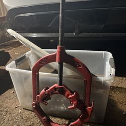 Pipe Cutter