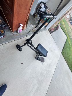 Bless reach knee scooter