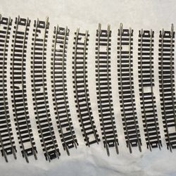 Set Of 12 N Scale Curved Model Railroad Tracks. Some Missing Rail Ties.