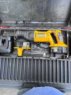 Dewalt reciprocating saw