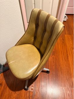 For sale Vintage Chair