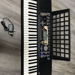 Yamaha PSR – 195 61 Key Electronic Keyboard