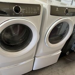 Electrolux Front Load Washer And Dryer Set
