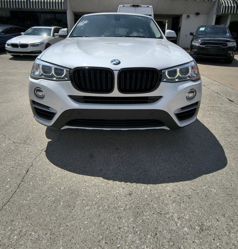 2017 BMW X4 drive28i