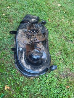 Husqvarna/ Craftsman Riding Mower 42"deck 