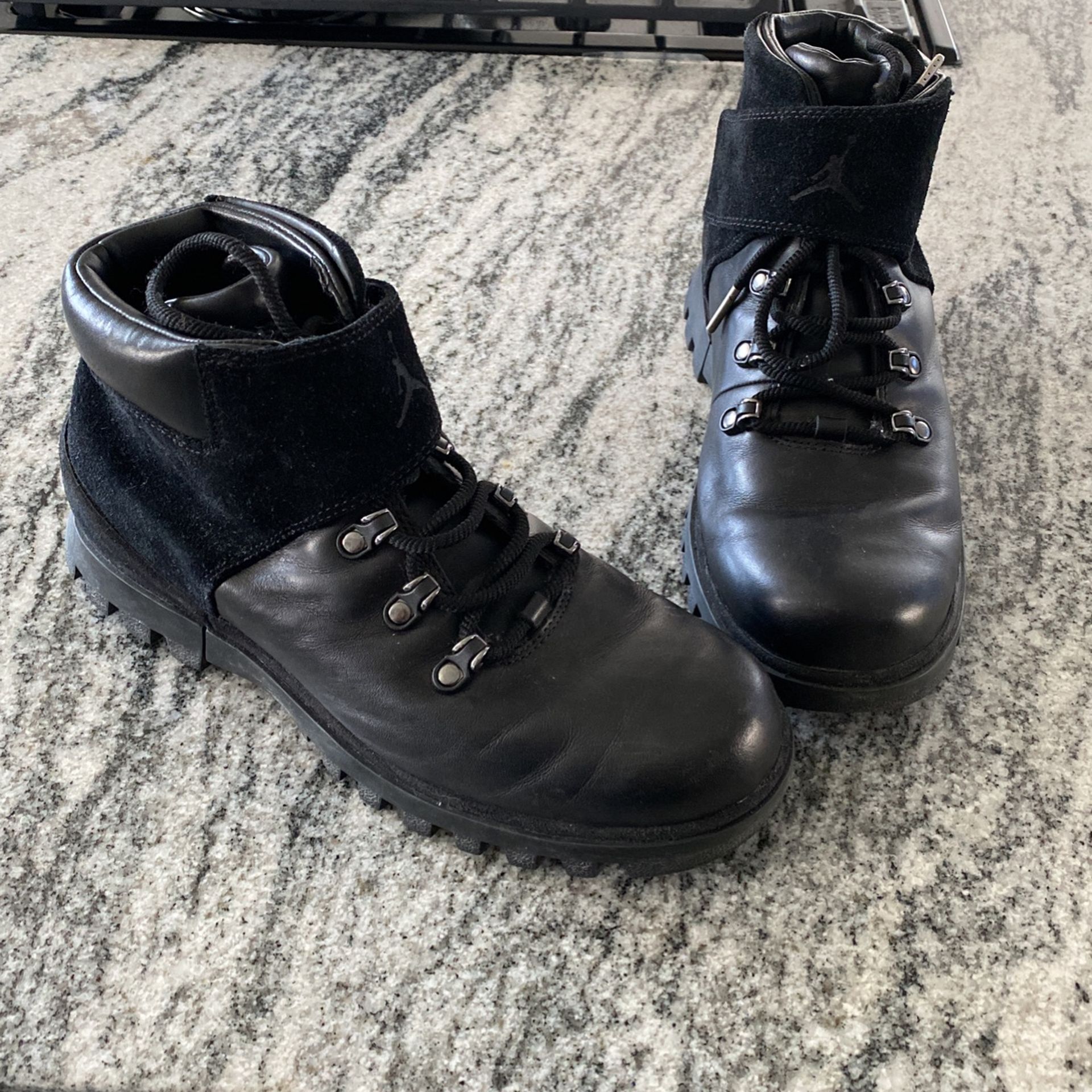 Black Jordan Boots Size 8.5