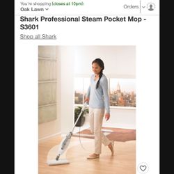 SHARK PRO STEAM POCKET MOP - INCLUDES OPTIONAL ACCESSORIES and 2 NEW SOLUTION BOTTLES 