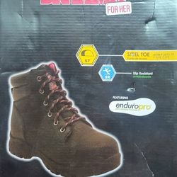 Women's Steel toe Boots NEW Open Box