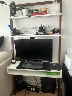 Samsung Curved Monitor Desktop Setup