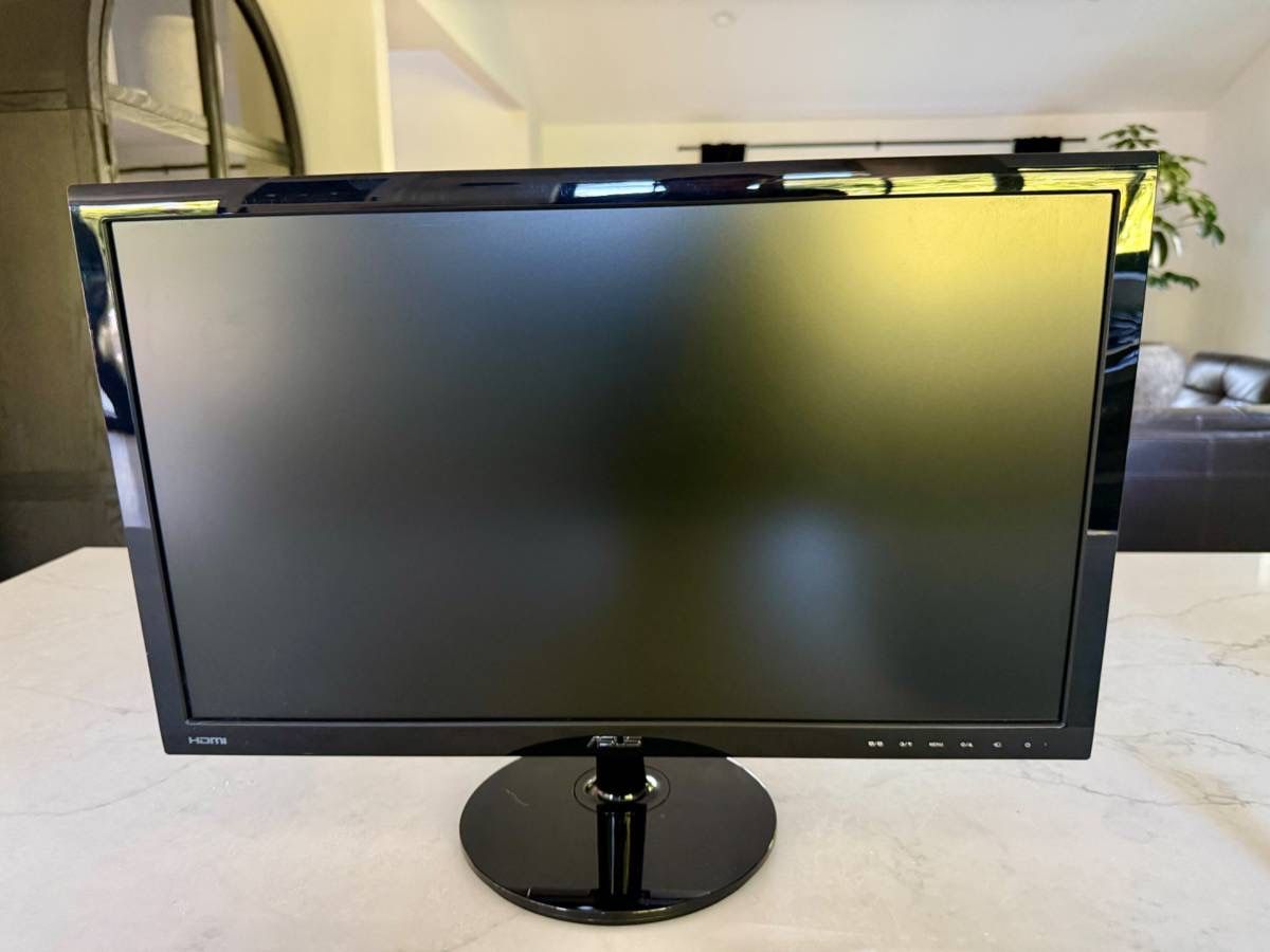 ASUS 24" Widescreen LED Monitor 