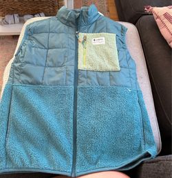 Cotopaxi Women’s Vest