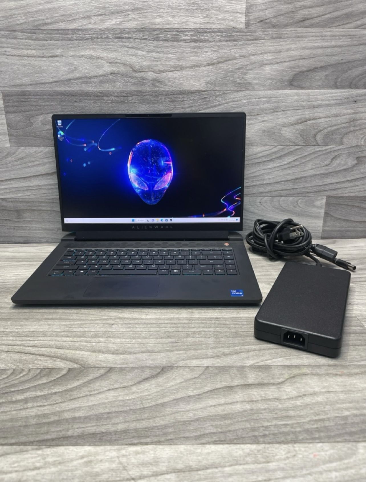 Alienware Gaming Laptop M15 R6