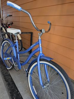 Huffy beach cruiser