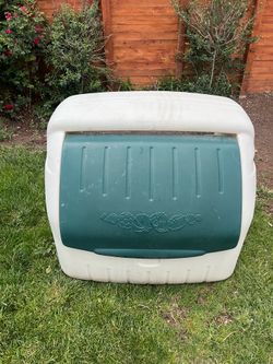 Step2 Outdoor Toy Box Storage