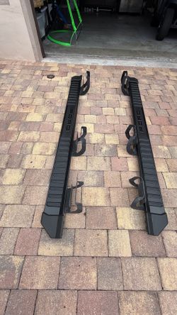 2023 ford super duty steps