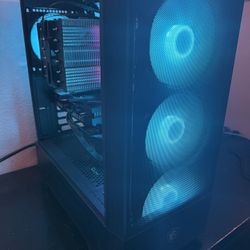 Gaming PC / RTX 4060 / Ryzen 7 7700 / 32GB