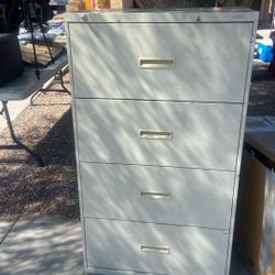 Hun File Cabinet With Key