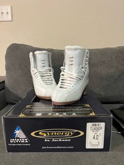 Jackson Synergy Elite, DJ6060F, Figure Skates 4.0W, Boots only