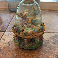 Easter Spring Musical Water Globe