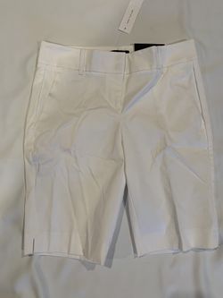 New Ann Taylor lady short, 0