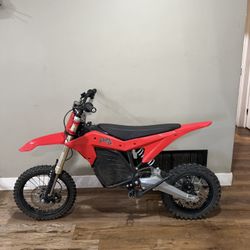Etm Rtr Emoto Ebike Dirt Bike NEW BATTERY 