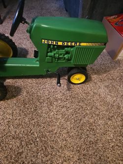 John Deere Peddle Tractor