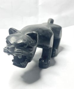 Peruvian Andean Puma Statue (Figurine)
