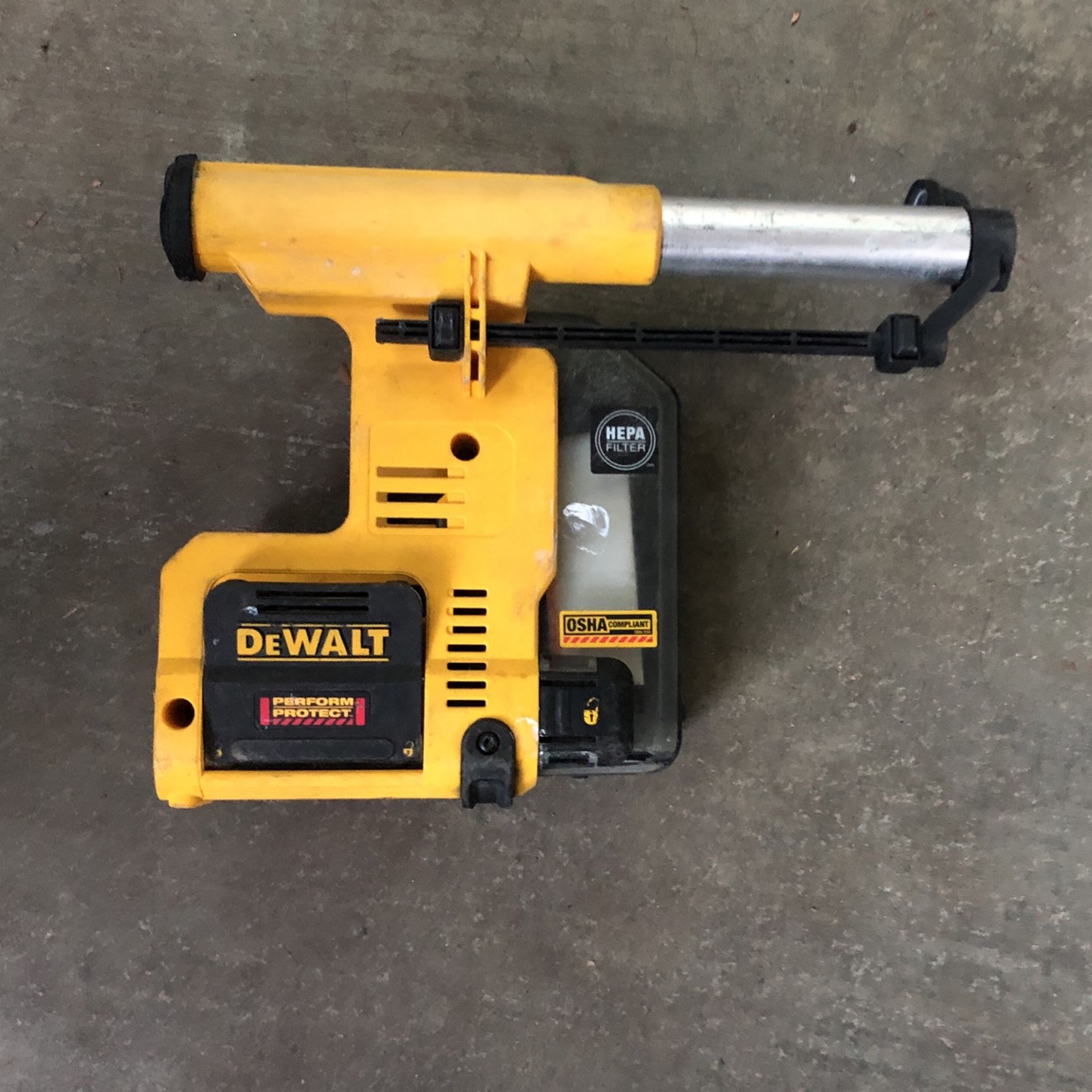 Dewalt OSHA Dust Collector Vacumn For XR Brushless Rotary Hammer Drill
