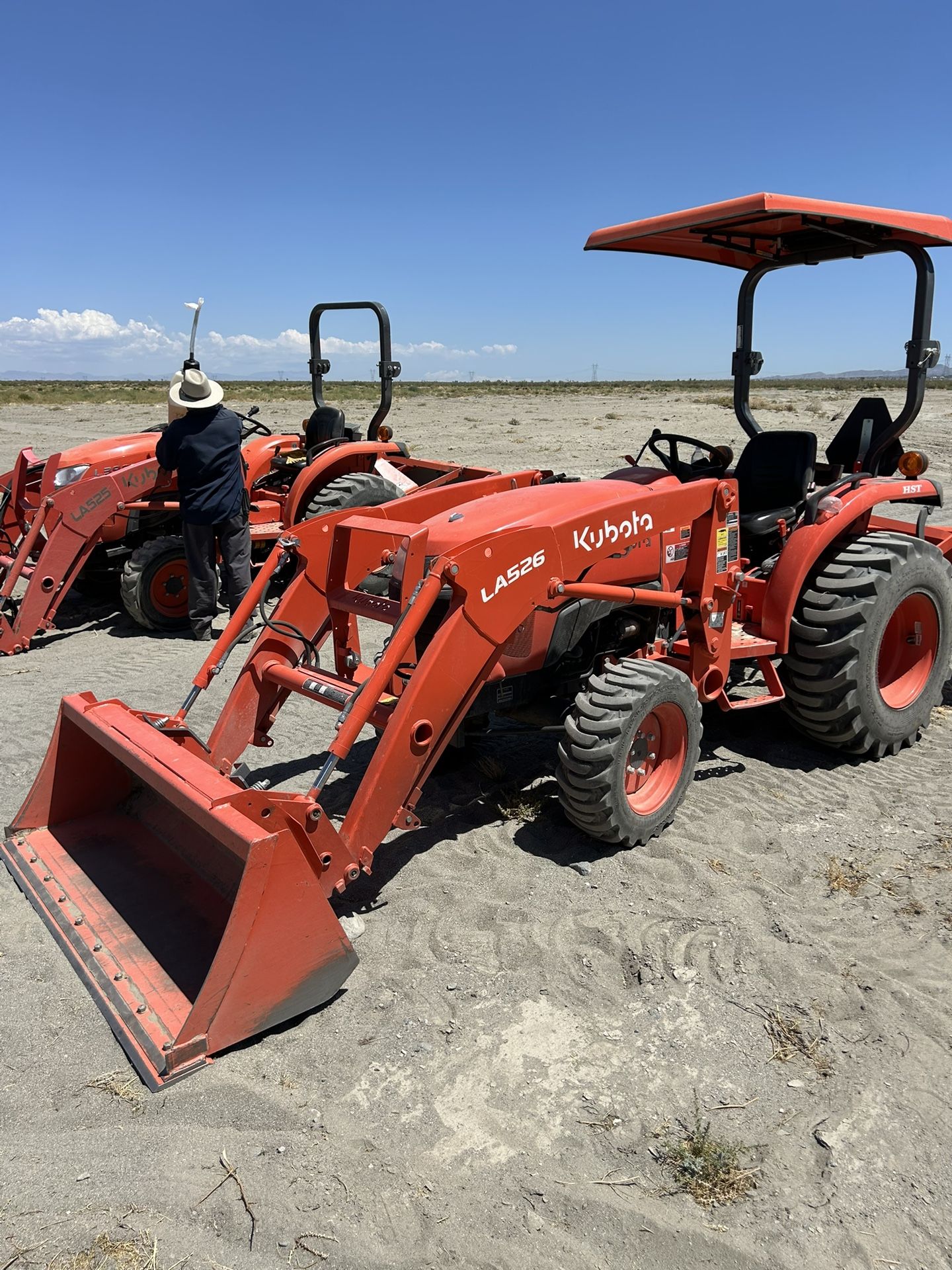 Tractor