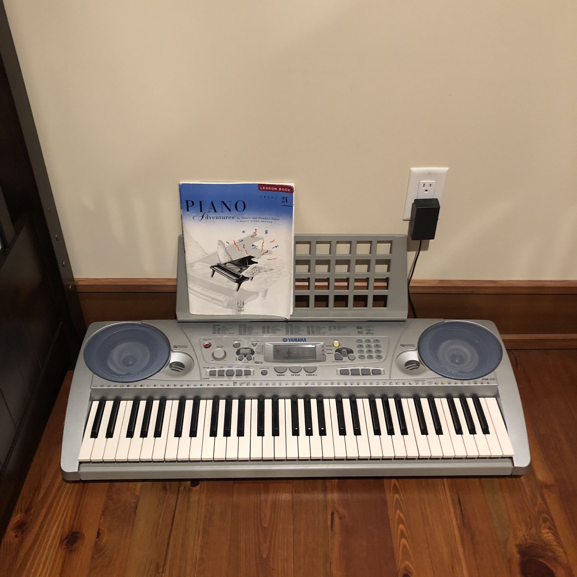 Yamaha Portable Electric Keyboard