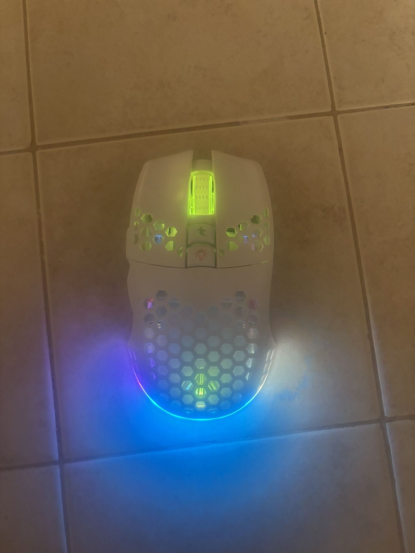 Pro Gaming mouse Wireless RGB mouse