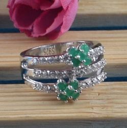 Very cute 925 Sterling Silver Emerald and diamond gemstones ring , size 7