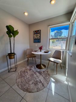 Stylish 3 Piece Dining Set
