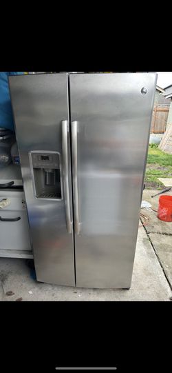 Ge Refrigerator Side By side 