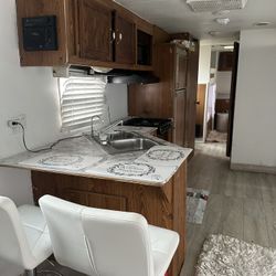 Rv 2000