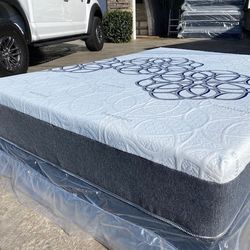 King Bamboo Cool Gel Memory Foam !!