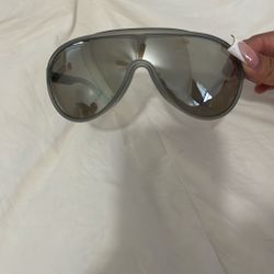 Gucci Unisex Sunglasses 