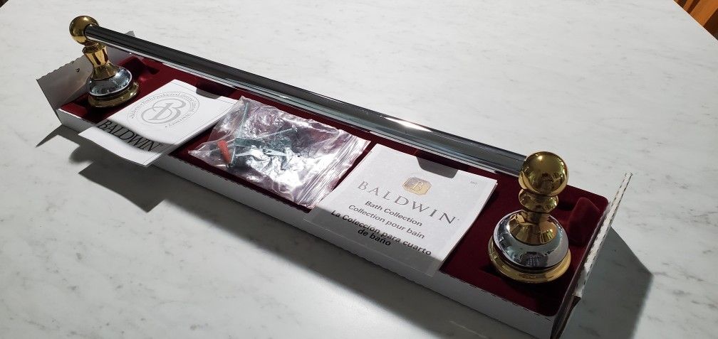 SOLID BRASS BALDWIN TOWER BAR 18" LONG.