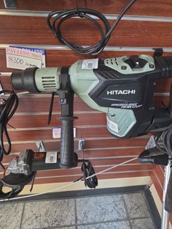 Hitachi hammer drill