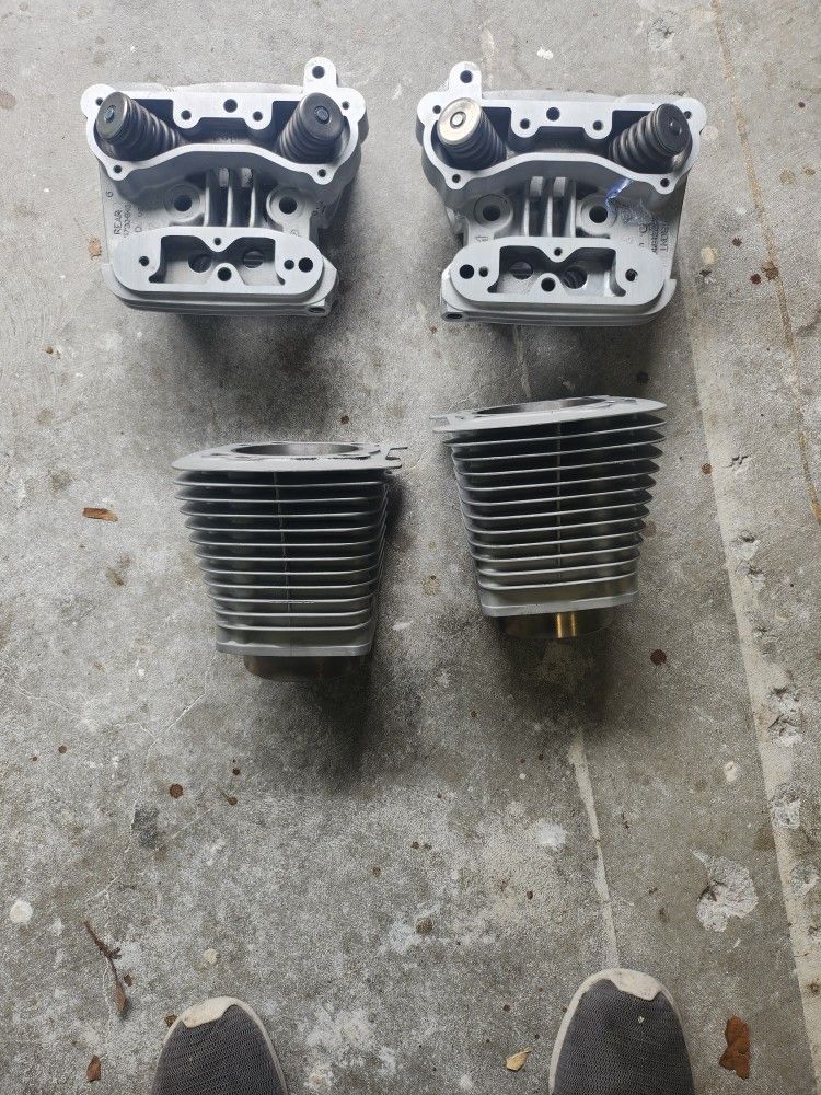 Harley-Davidson Evo Heads and Cylinders