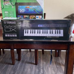 Yamaha Reface Dx Keyboard